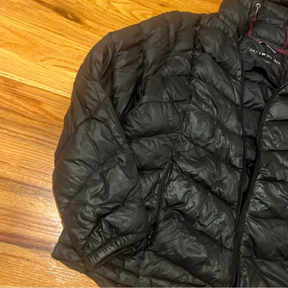 Tommy Hilfiger Men's Logo Classic Hoody Puffer Jacket - Black Size XL - Picture 7 of 9